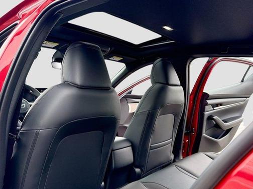 2026 Mazda Mazda3 FWD w/Premium Package