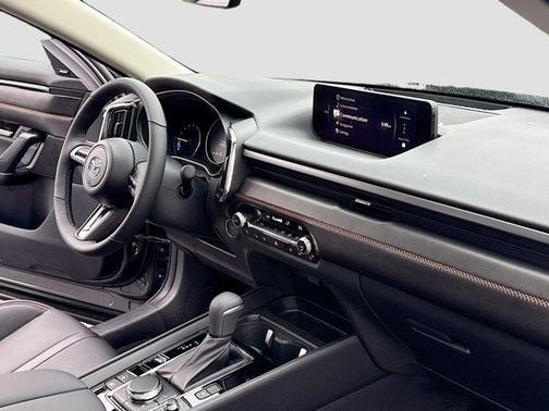 2026 Mazda CX-50 Premium Plus