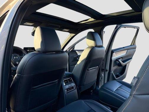 2026 Mazda CX-90 Premium Plus