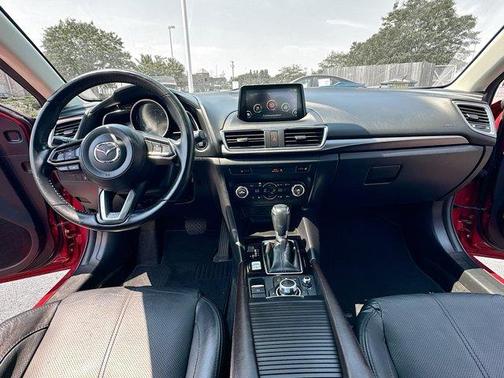 2017 Mazda Mazda3 Grand Touring
