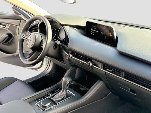 2026 Mazda Mazda3 FWD w/Preferred Package