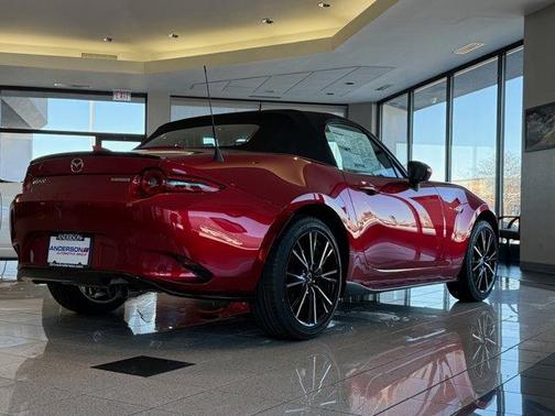 2025 Mazda MX-5 Miata Grand Touring