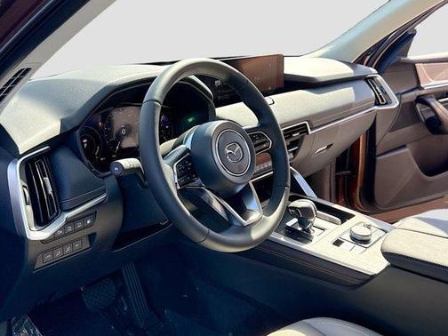 Melting Copper Metallic 2026 Mazda CX-70 SCP