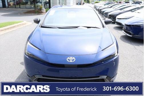 2025 Toyota Prius XLE