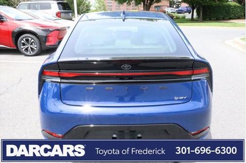 2025 Toyota Prius XLE
