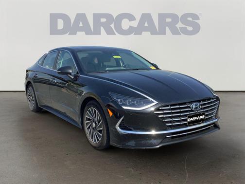 Nocturne Black 2021 Hyundai SONATA Limited 2.0T