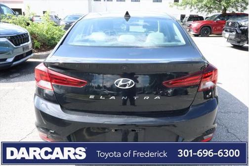 2019 Hyundai ELANTRA SEL