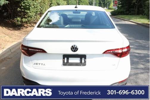 2023 Volkswagen Jetta 1.5T SE