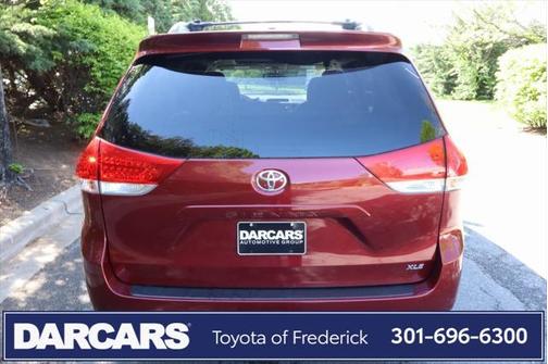 2013 Toyota Sienna XLE