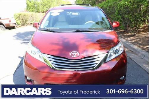 2013 Toyota Sienna XLE