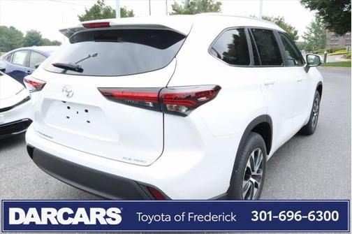 2025 Toyota Highlander XLE