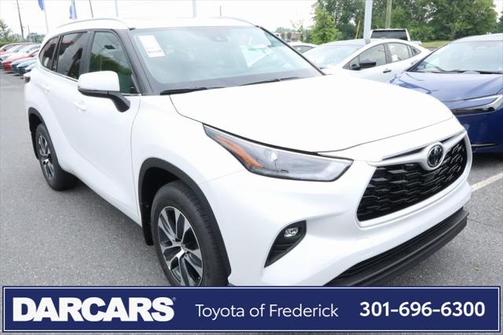 2025 Toyota Highlander XLE