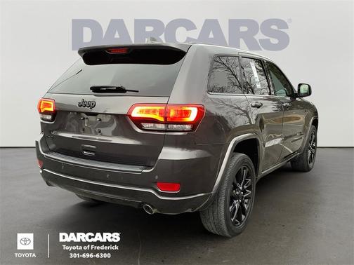 2021 Jeep Grand Cherokee Laredo