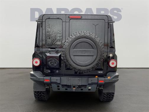 2024 INEOS Grenadier AWD