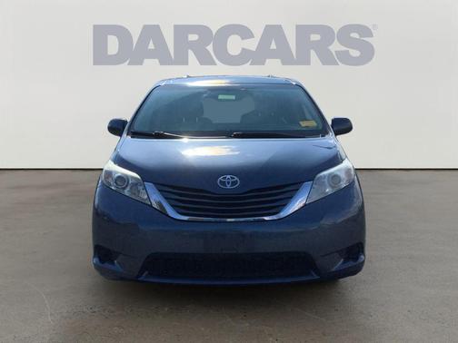2015 Toyota Sienna LE