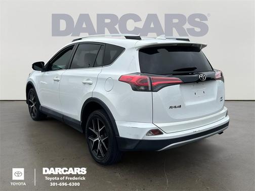 2016 Toyota RAV4 SE