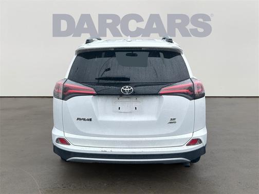 2016 Toyota RAV4 SE