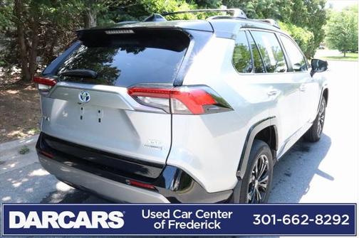 2023 Toyota RAV4 Hybrid SE