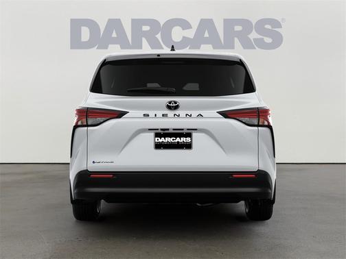 2026 Toyota Sienna LE
