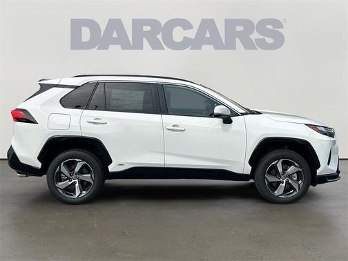 2025 Toyota RAV4 Hybrid SE