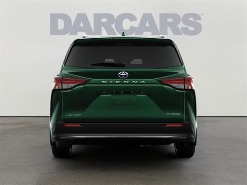 2025 Toyota Sienna Platinum