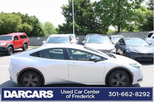 2024 Toyota Prius LE