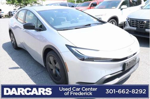 2024 Toyota Prius LE
