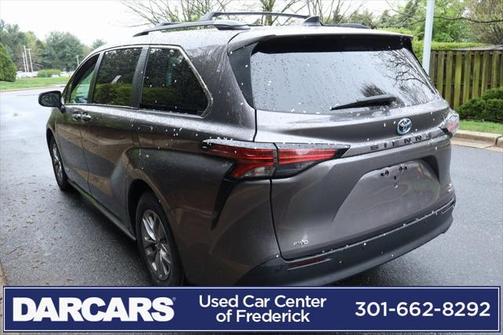2021 Toyota Sienna XLE 7 Passenger
