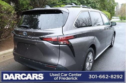2021 Toyota Sienna XLE 7 Passenger