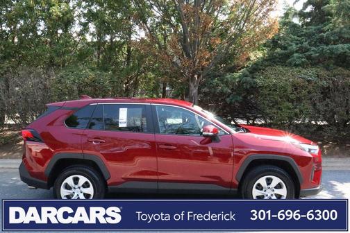 2023 Toyota RAV4 LE