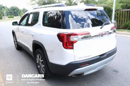 2023 GMC Acadia AWD SLT