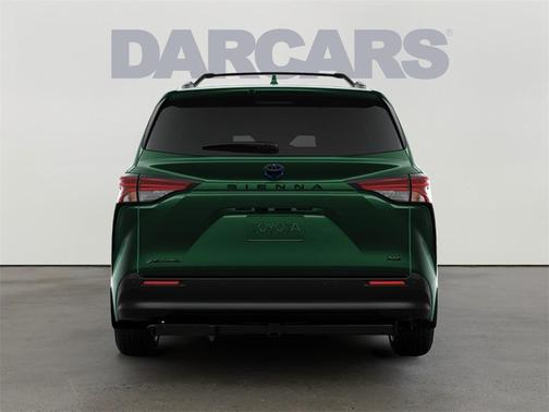 2025 Toyota Sienna Woodland Edition