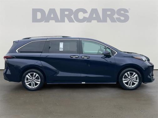 2025 Toyota Sienna XLE 7 Passenger