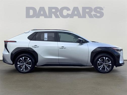 2024 Toyota bZ4X XLE