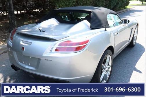 2007 Saturn Sky Red Line