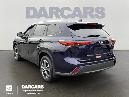 2023 Toyota Highlander Hybrid XLE