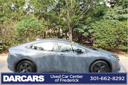 2024 Toyota Prius LE