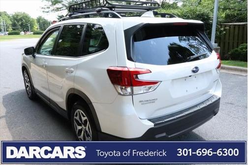2022 Subaru Forester Premium