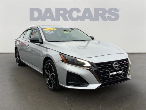 2024 Nissan Altima SR FWD