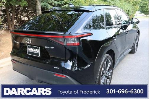 2023 Toyota bZ4X Limited