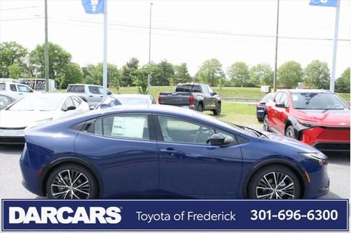 2025 Toyota Prius XLE