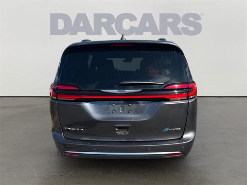 2022 Chrysler Pacifica L