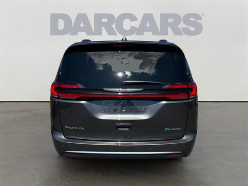 2022 Chrysler Pacifica L