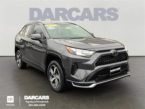 2025 Toyota RAV4 Hybrid SE