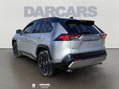 2023 Toyota RAV4 Hybrid SE