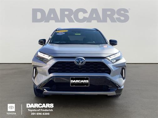 2023 Toyota RAV4 Hybrid SE