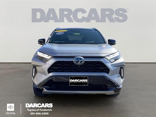 2023 Toyota RAV4 Hybrid SE