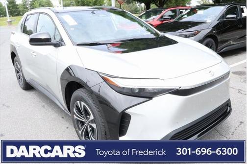 2025 Toyota bZ4X XLE