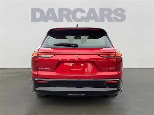 2025 Toyota Crown Signia XLE