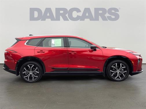 2025 Toyota Crown Signia XLE